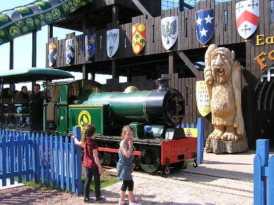 Plan Your Perfect Day: East Links Family Park's Top Family Attractions